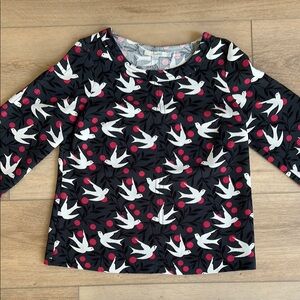 Boden bird and berry top